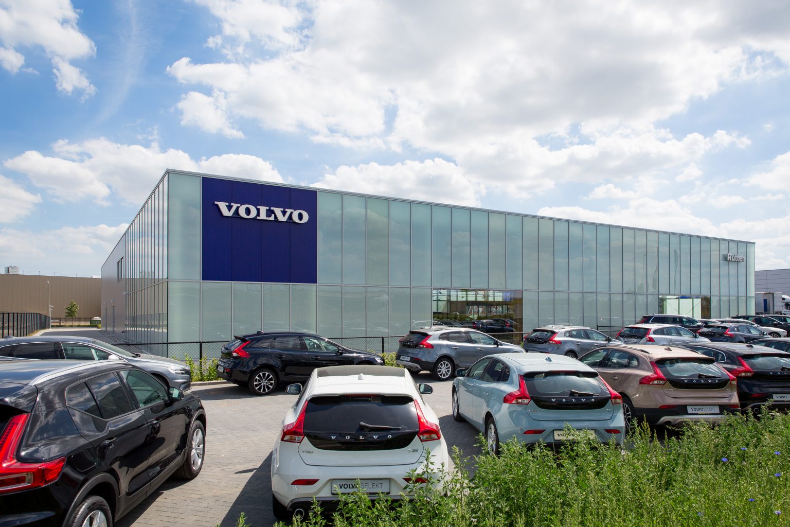 Volvo Rutten - Unibouw