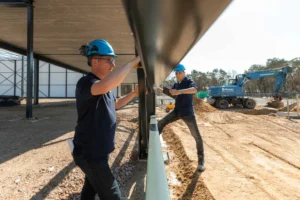 Unibouw aan het werk op de bouwplaats